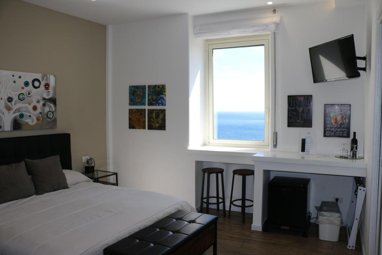Seascape Rooms Catane Extérieur photo
