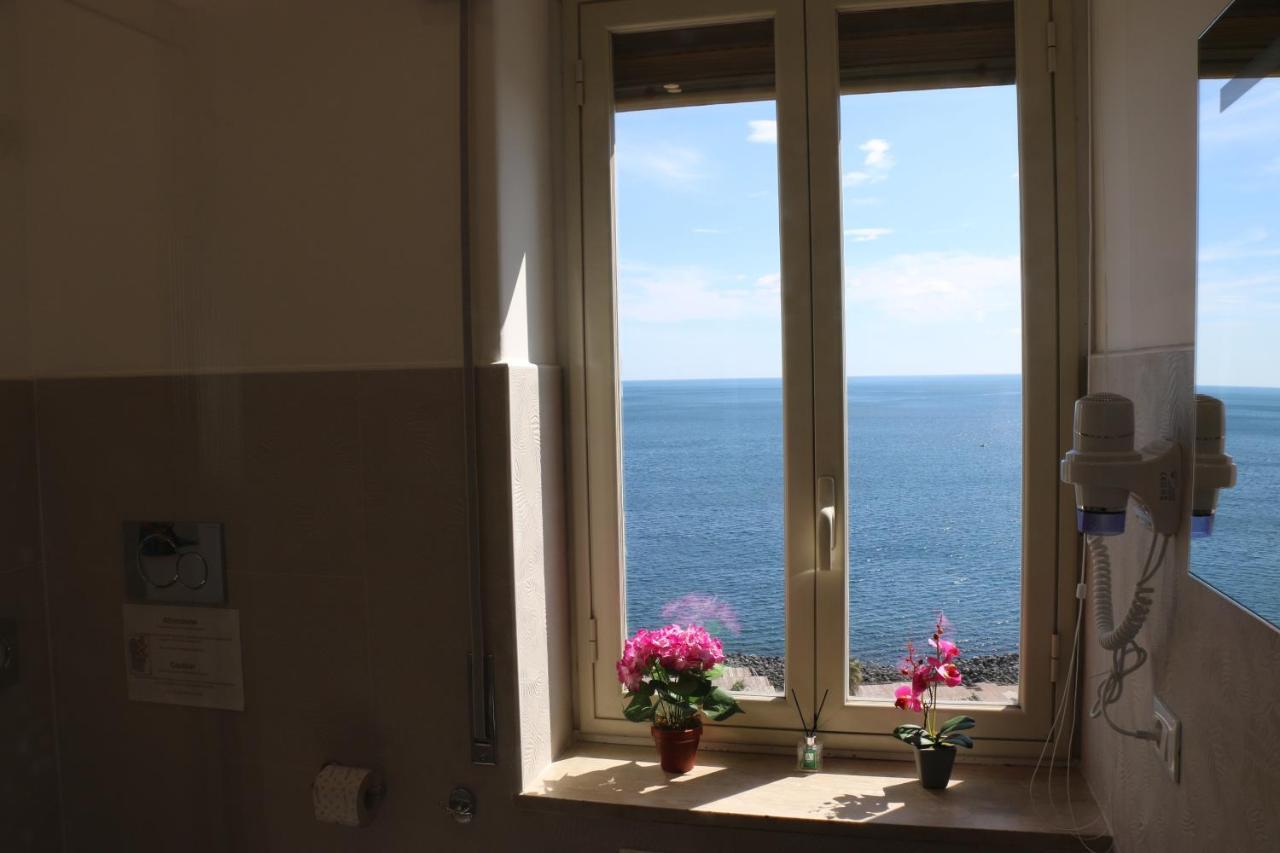 Seascape Rooms Catane Extérieur photo